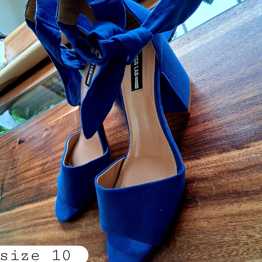 JoyLab Blue Heels with Elegant Design